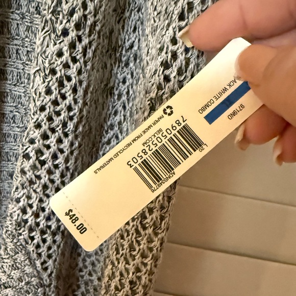 NWT Cardigan - Picture 2 of 4